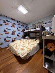 Blk 705 Hougang Avenue 2 (Hougang), HDB Executive #568653121